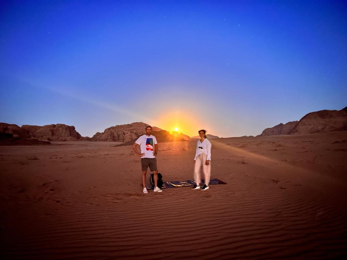 Wadi Rum Sky Tours & Camp Ngoại thất bức ảnh