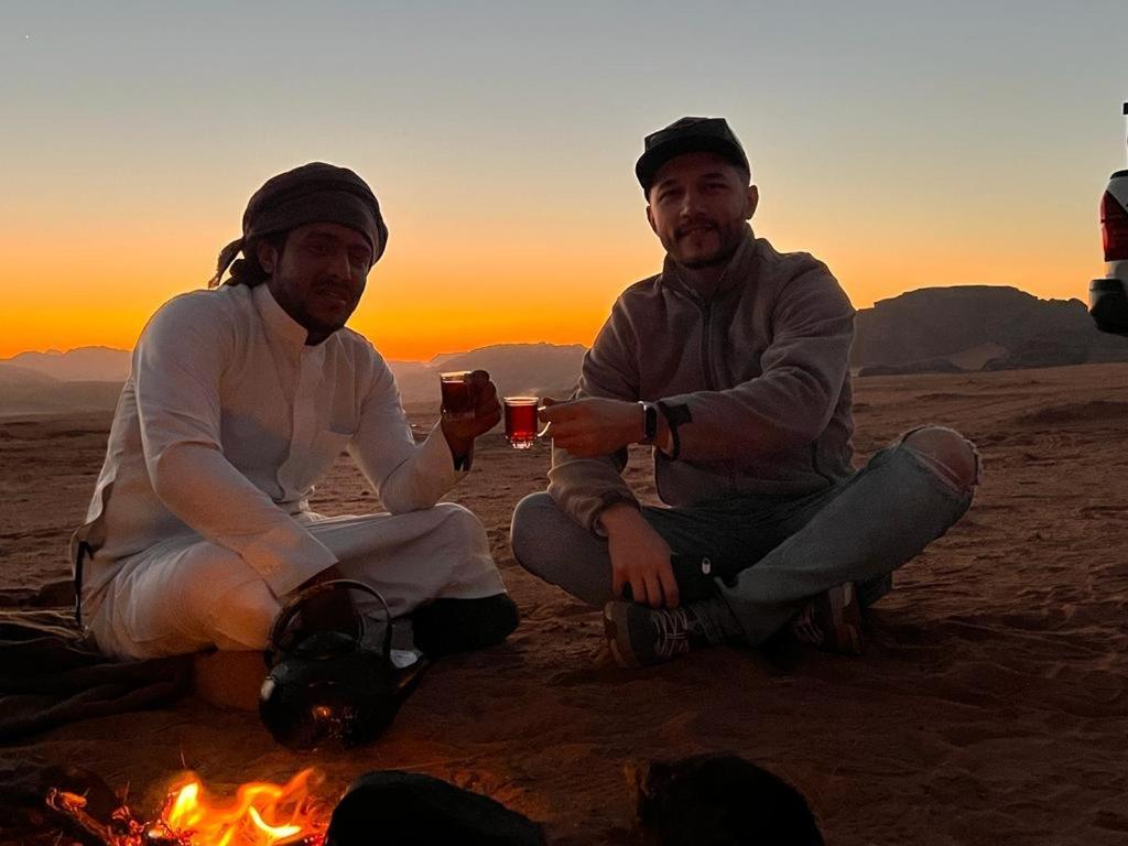 Wadi Rum Sky Tours & Camp Ngoại thất bức ảnh