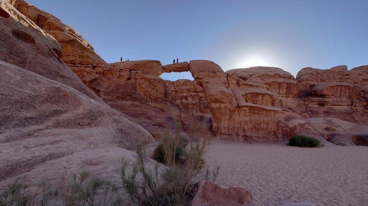 Wadi Rum Sky Tours & Camp Ngoại thất bức ảnh