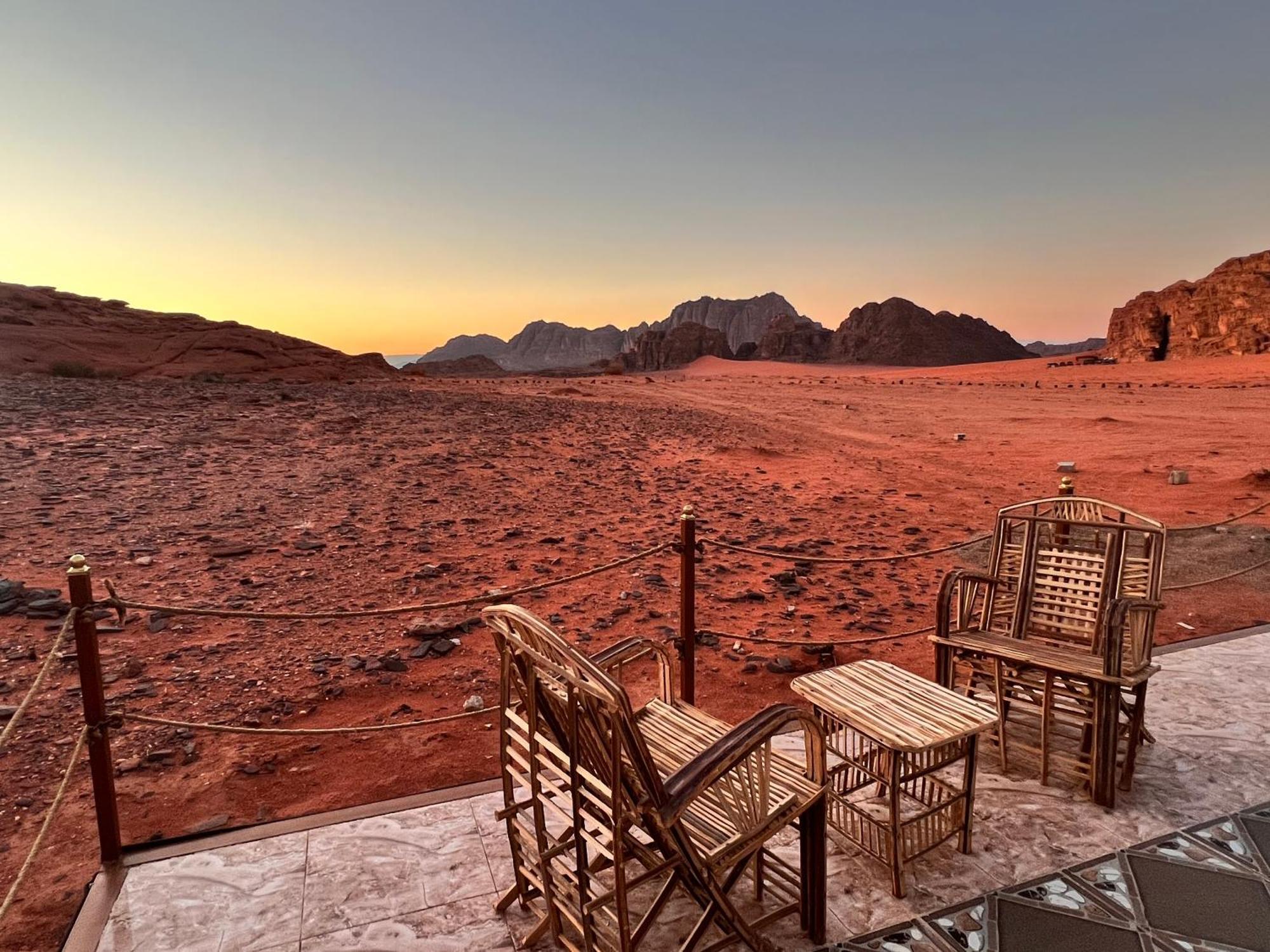 Wadi Rum Sky Tours & Camp Ngoại thất bức ảnh